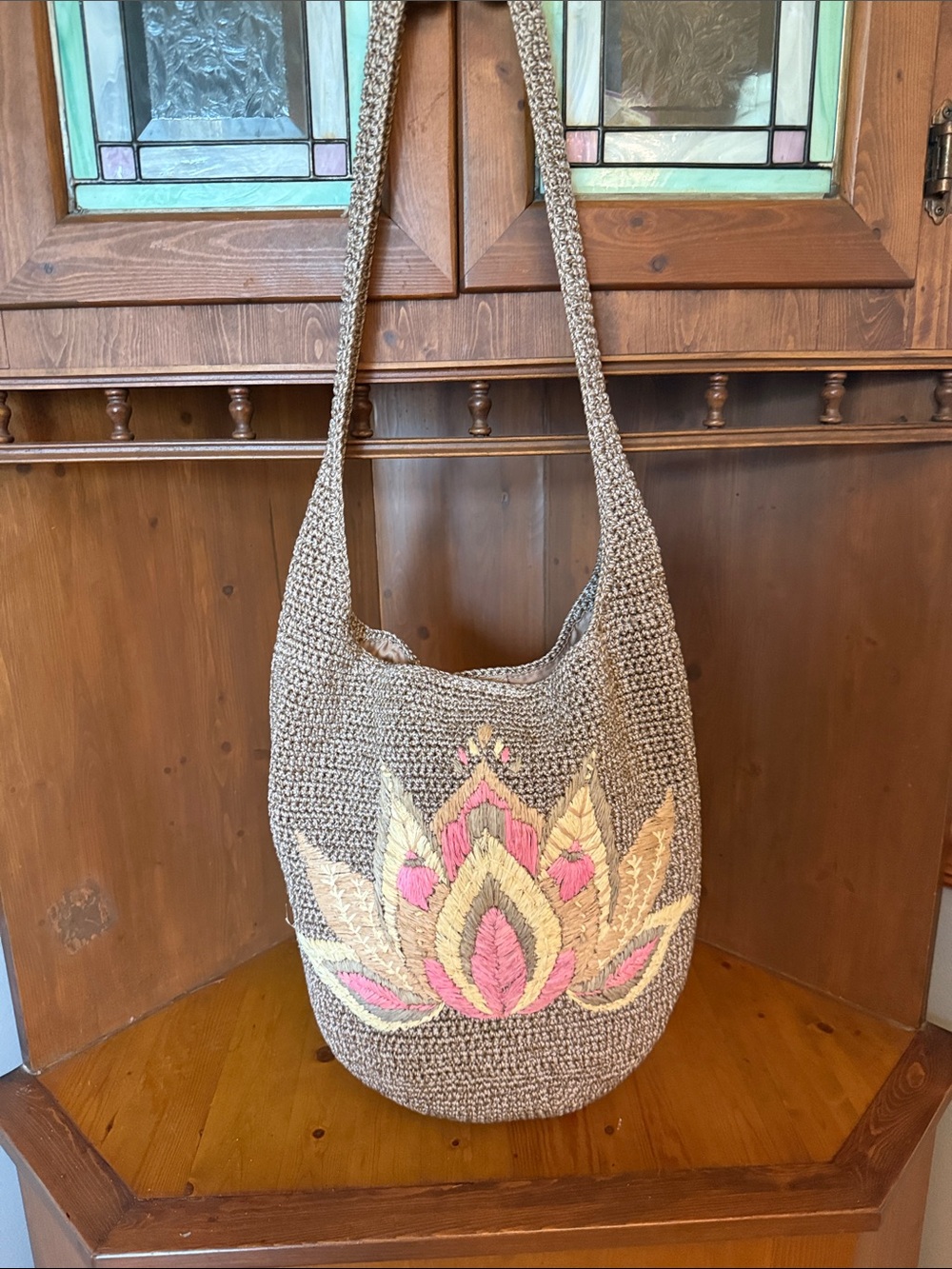 Handwoven Boho Lotus Embroidered Shoulder Bag - Beige/Pink